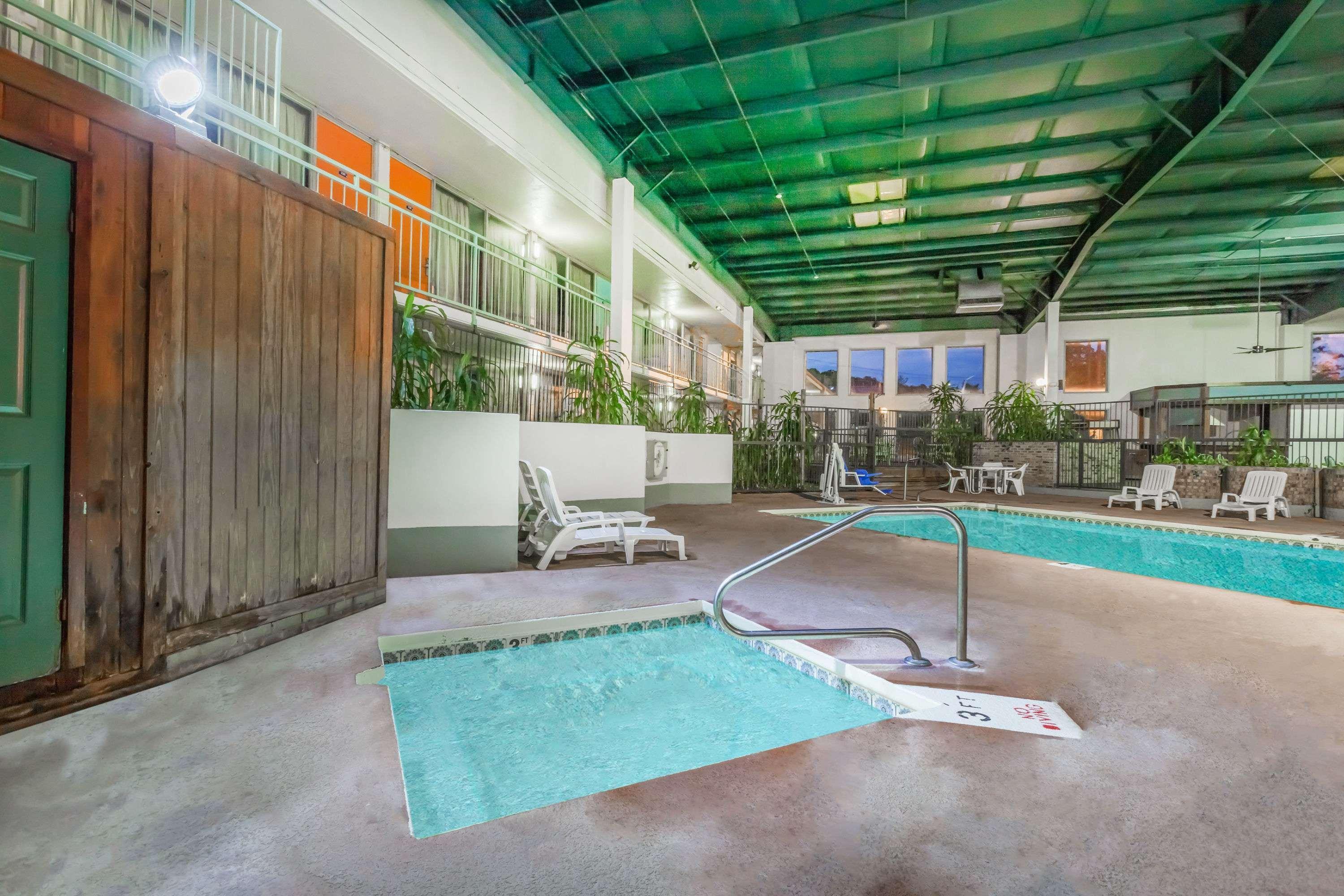 Howard Johnson By Wyndham コンウェー エクステリア 写真