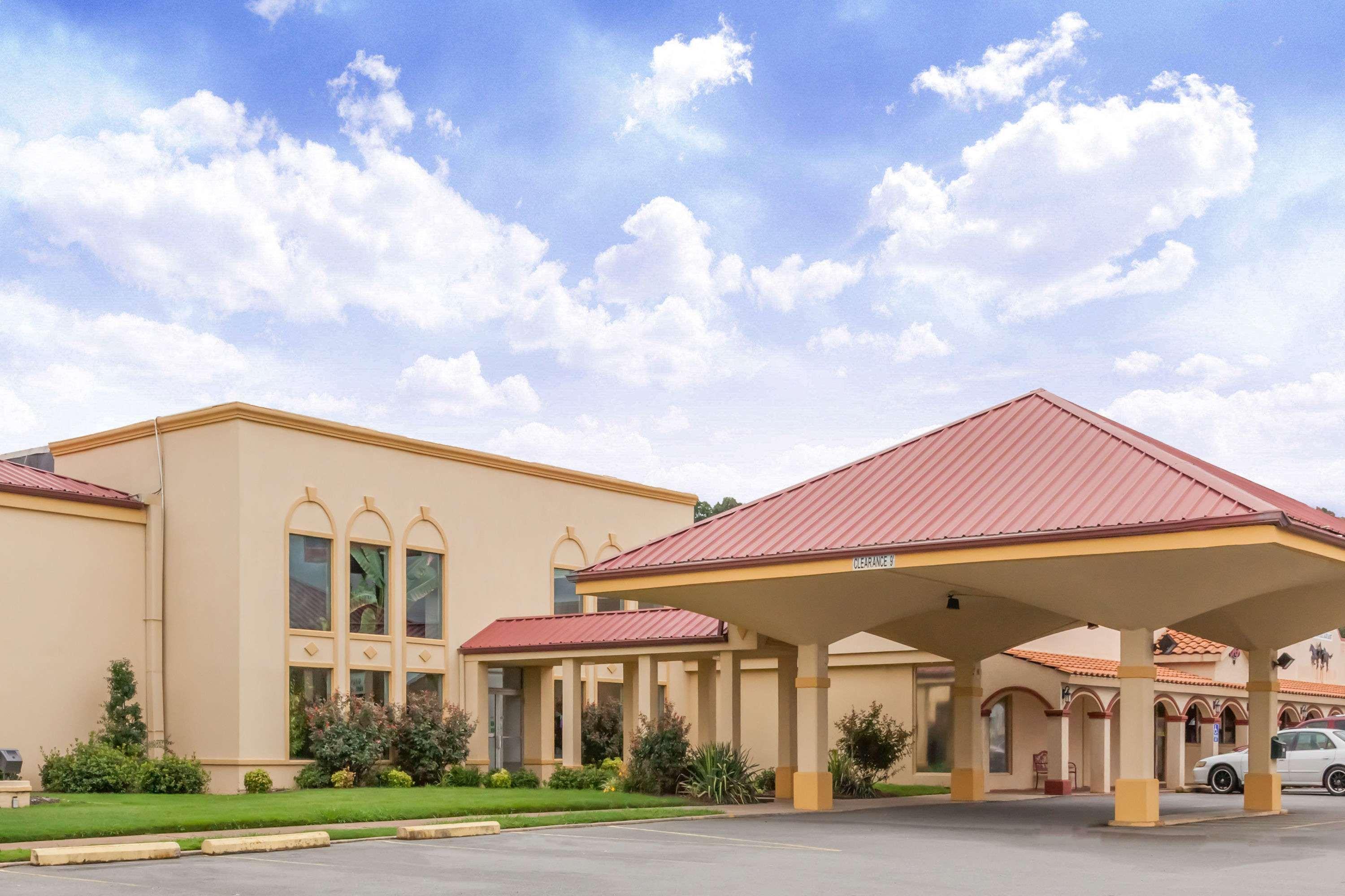 Howard Johnson By Wyndham コンウェー エクステリア 写真