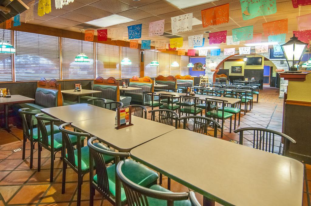 Howard Johnson By Wyndham コンウェー エクステリア 写真
