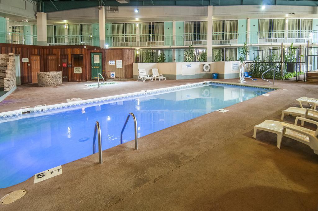 Howard Johnson By Wyndham コンウェー エクステリア 写真