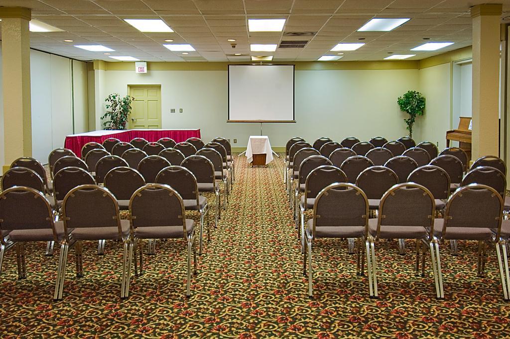 Howard Johnson By Wyndham コンウェー 設備 写真